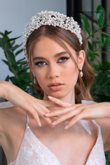 Antonia diadema