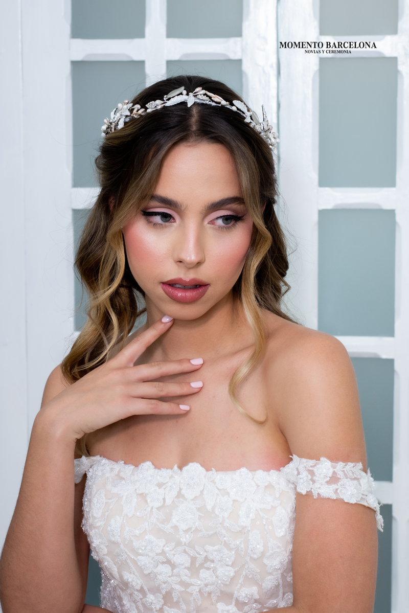 Tocado/diadema demetria
